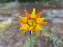 Starburst Flower Plant Stake - Fused Glass Garden Art