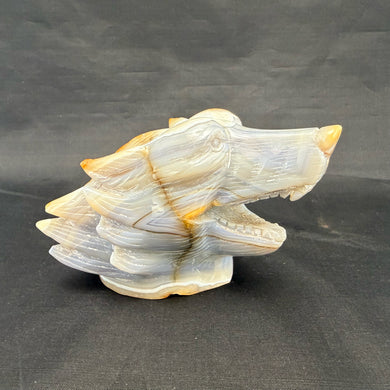 Carved Agate Wolf - 1025 grams