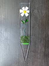 Fused Glass Plant Stake Totem - Daisy Flower