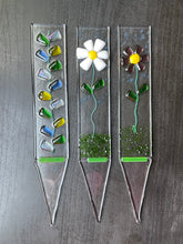 Fused Glass Plant Stake Totem - Purple Flower